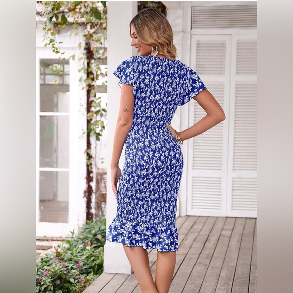 BLUE FLORAL MIDI BODYCON DRESS XXL - Picture 6 of 10